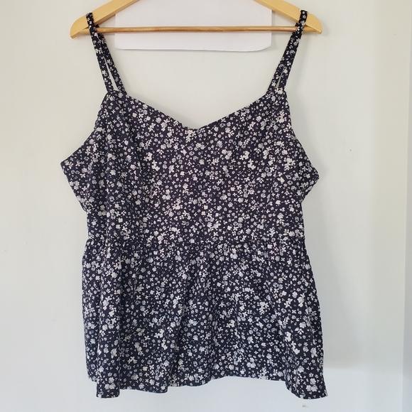 OLD NAVY Sz XXL Black Ditsy Floral Smocked Cami Tank Spaghetti Straps V-Neck - Picture 14 of 14